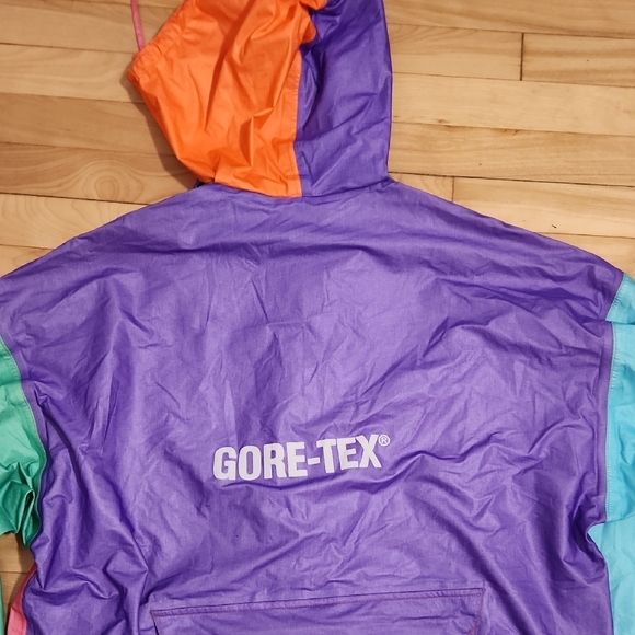 GORE-TEX Multicolor Retro Jacket - Picture 10 of 16